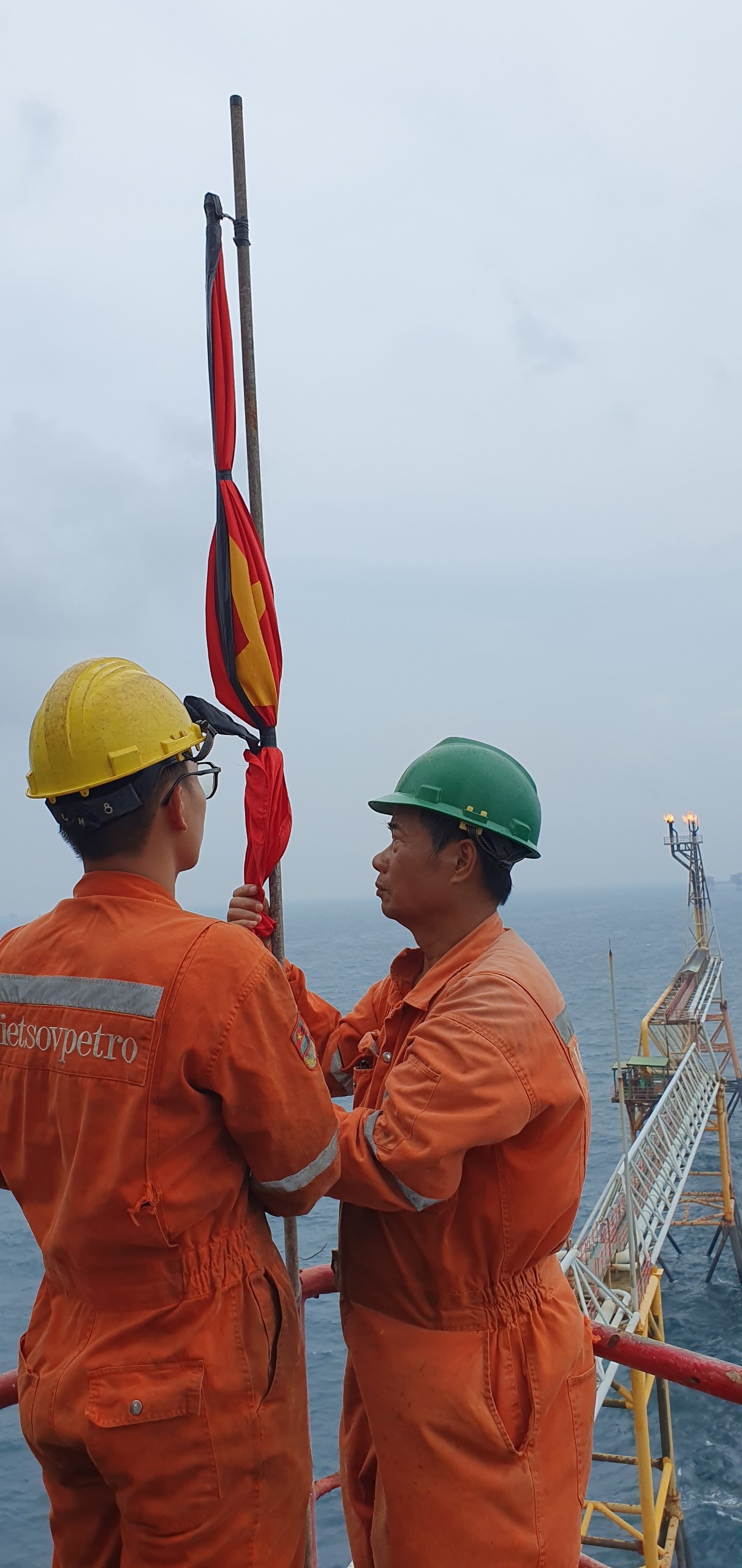 Ngành Dầu khí tưởng nhớ Tổng Bí thư Nguyễn Phú Trọng Ngành Dầu khí tưởng nhớ Tổng Bí thư Nguyễn Phú Trọng
