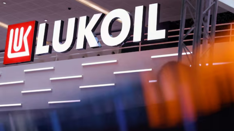 Lukoil vẫn xuất khẩu dầu khi nguồn cung qua Druzhba bị đình chỉ