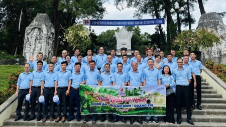 Hành trình về nguồn nhân kỷ niệm 77 năm Ngày Thương binh - Liệt sĩ của Thủy điện Hủa Na