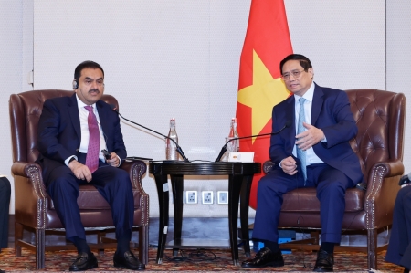 Thủ tướng tiếp lãnh đạo tập đoàn lớn nhất Ấn Độ, thúc đẩy hàng loạt dự án hạ tầng lớn