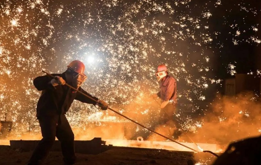 Trung Quốc cắt giảm sản lượng thép
