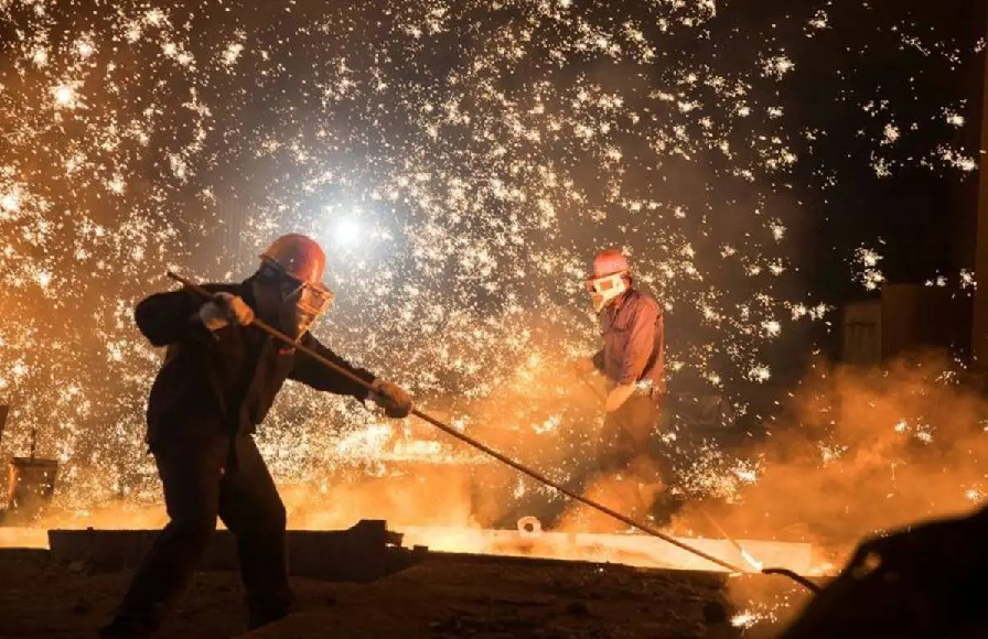 Trung Quốc cắt giảm sản lượng thép
