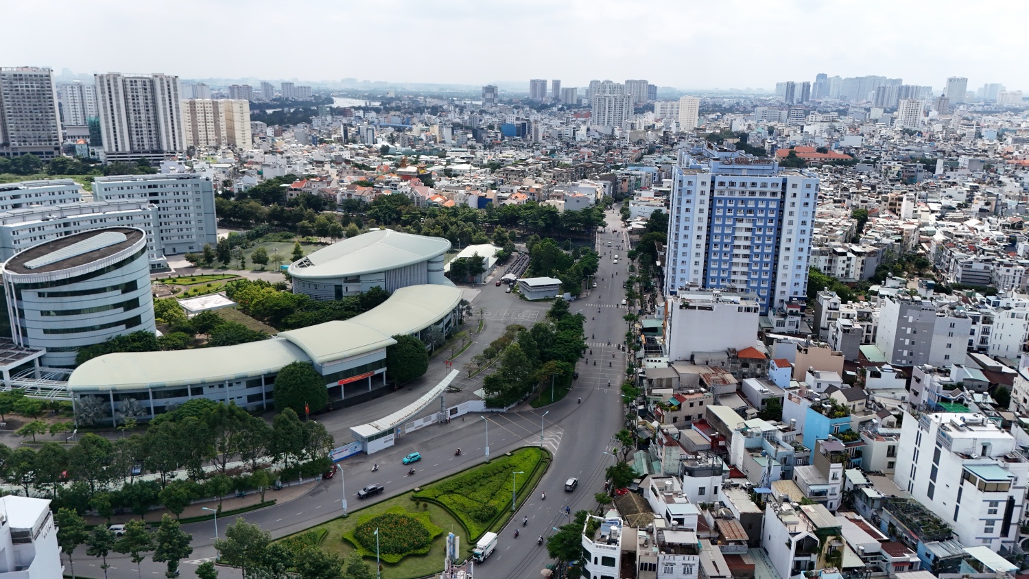 [Chùm ảnh] Hiện trạng tuyến đường tại TP HCM được dầu tư gần 1.100 tỷ đồng mở rộng