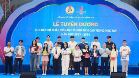 BSR tổ chức tuyên dương các con CBCNV có thành tích cao trong học tập