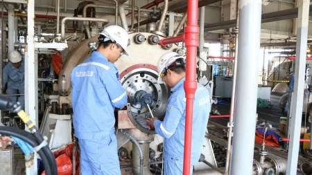 Nhà máy Đạm Cà Mau chính thức tiến hành bảo dưỡng tổng thể