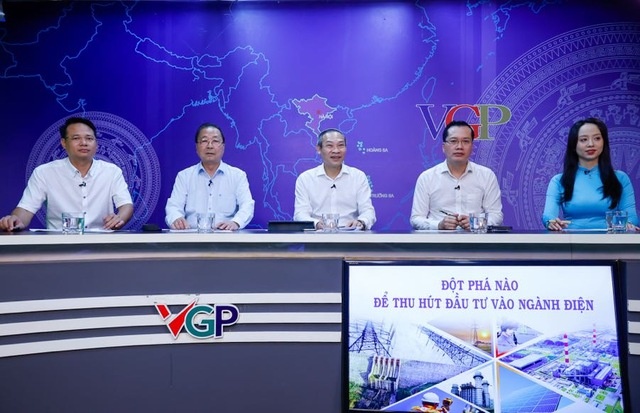Chuyên gia khuyến nghị từng bước điều tiết giá điện theo cơ chế thị trường