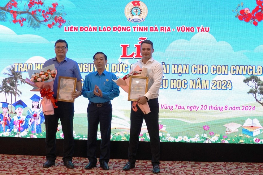 Công đoàn Vietsovpetro tham gia trao học bổng Nguyễn Đức Cảnh dài hạn năm 2024