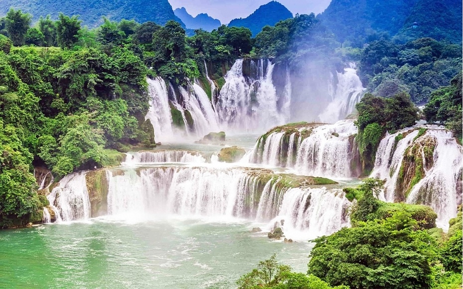 Khám phá vẻ đẹp của Công viên địa chất Non nước Cao Bằng
