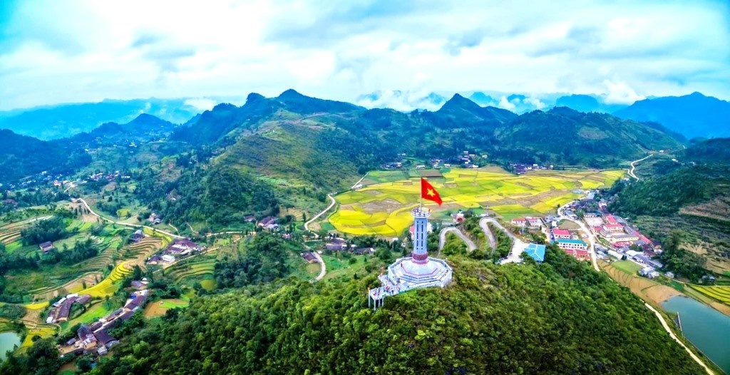 Về miền di sản Việt Bắc