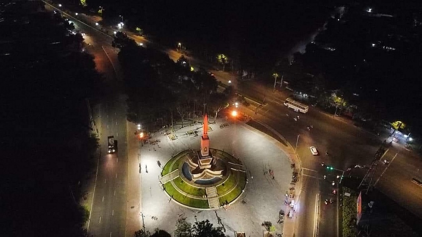 Tượng đài Dầu khí - Biểu tượng gắn kết của ngành Dầu khí với tỉnh Bà Rịa-Vũng Tàu