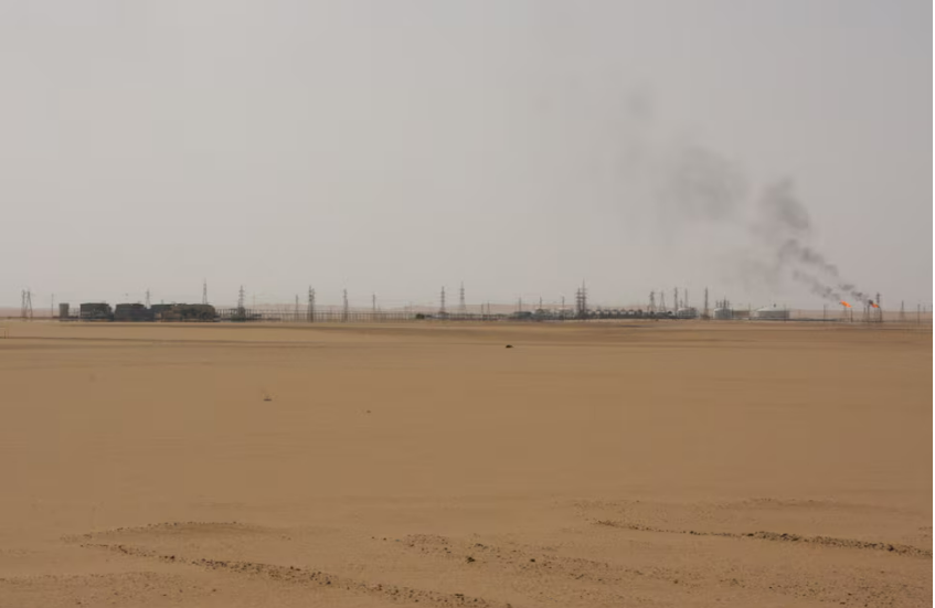 Chính quyền miền đông Libya tuyên bố đóng cửa tất cả các mỏ dầu