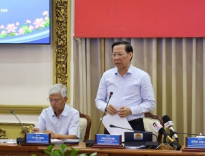 Chủ tịch UBND TP HCM phê bình 4 ban quản lý dự án vì giải ngân đầu tư công chỉ đạt 18,1%