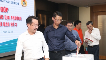 PVEP quyên góp ủng hộ người dân các địa phương bị ảnh hưởng bởi bão số 3