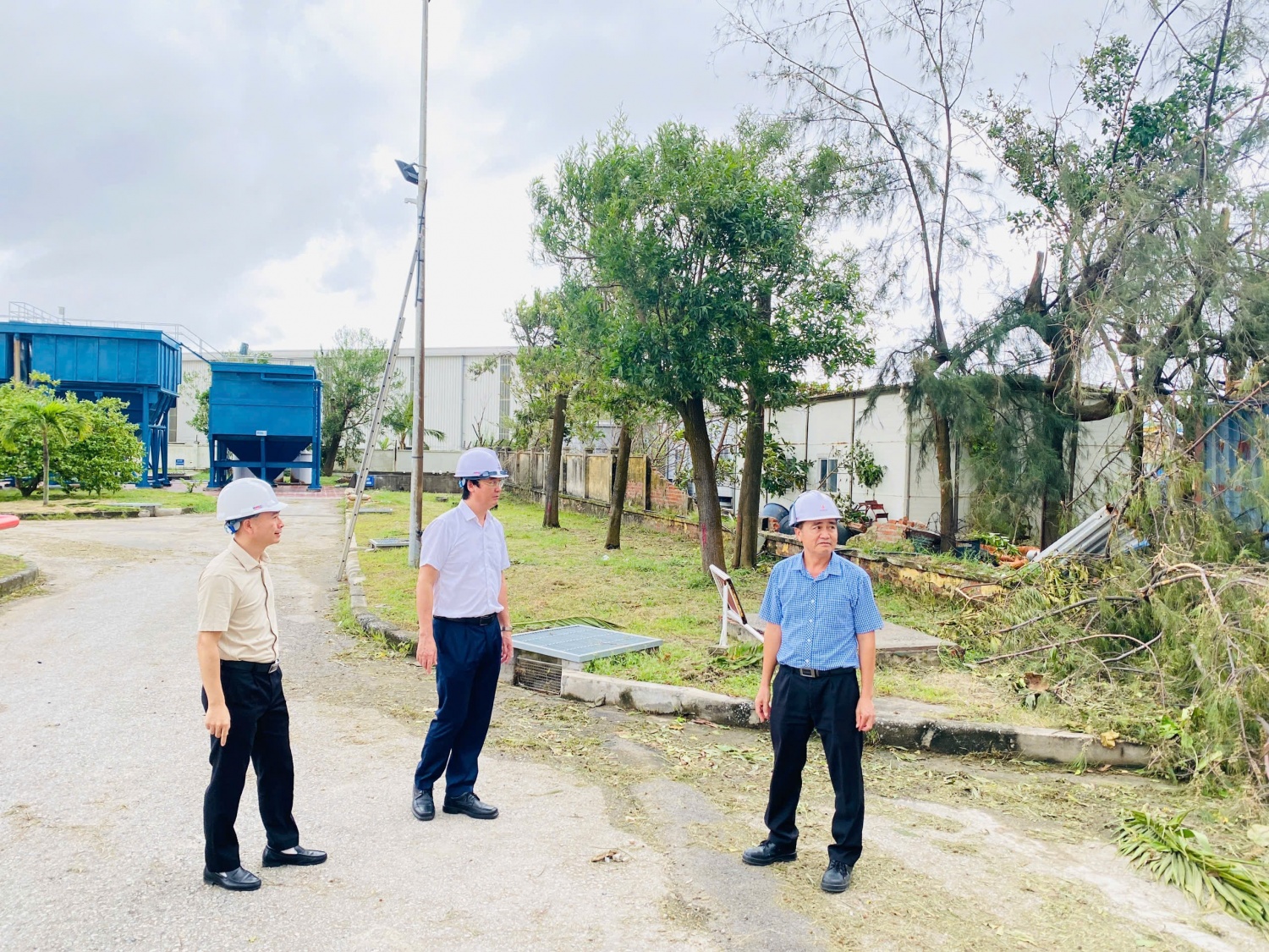 CĐ DKVN thăm hỏi, động viên NLĐ Dầu khí chịu ảnh hưởng của cơn bão số 3 tại Hải Phòng
