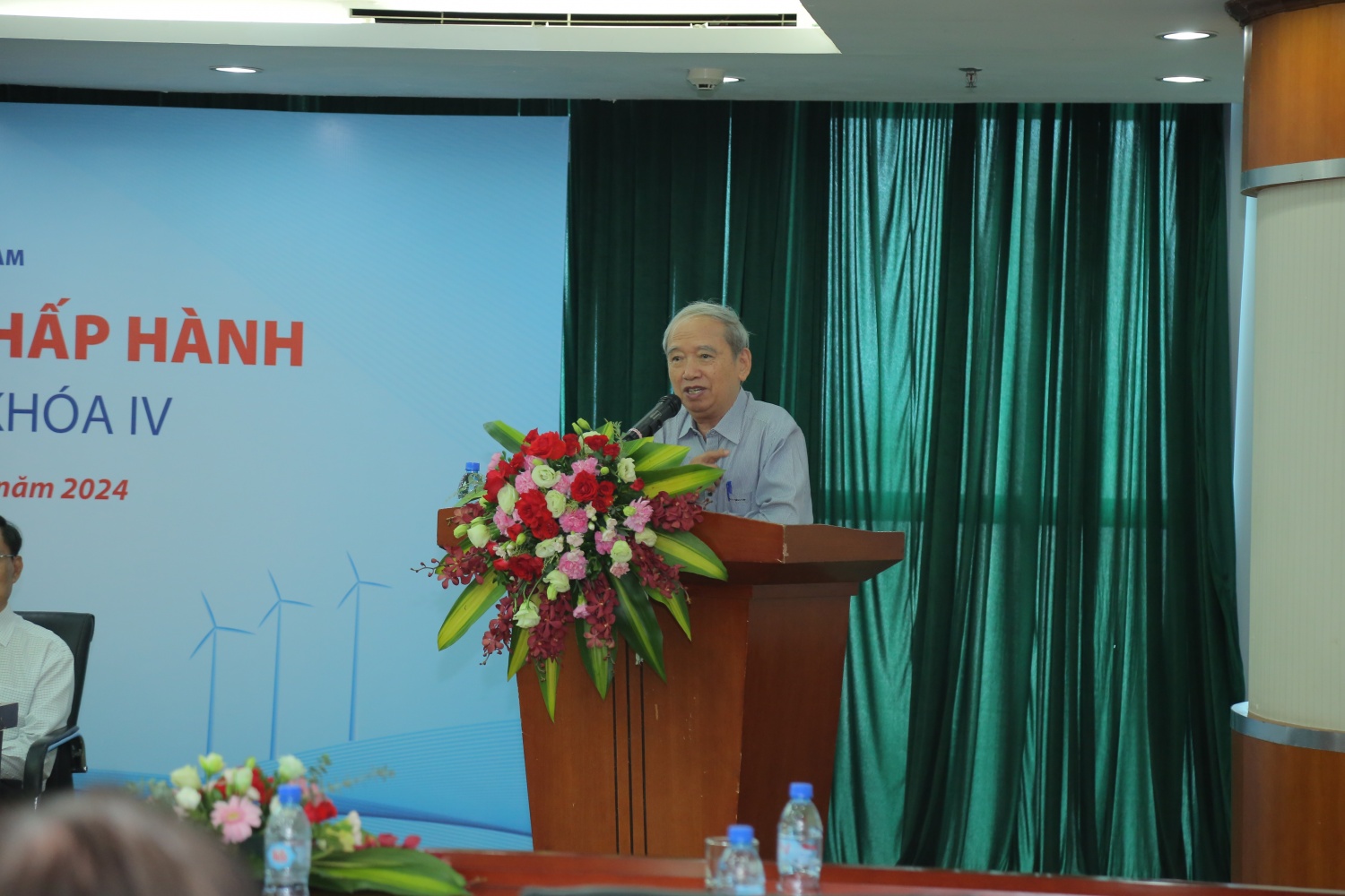 Hội Dầu khí Việt Nam tổ chức Hội nghị Ban Chấp hành lần thứ 3, khóa IV Hội Dầu khí Việt Nam tổ chức Hội nghị Ban Chấp hành lần thứ 3, khóa IV