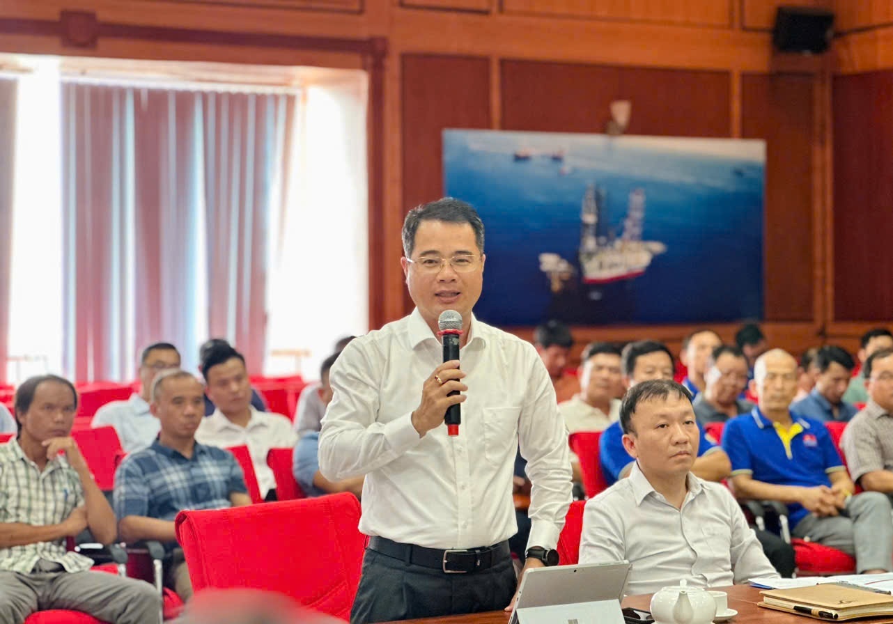 Công đoàn Vietsovpetro hội thảo nâng cao hoạt động của mạng lưới ATVSV