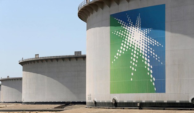 Saudi Aramco cắt giảm sản lượng dầu do khủng hoảng eo biển Hormuz