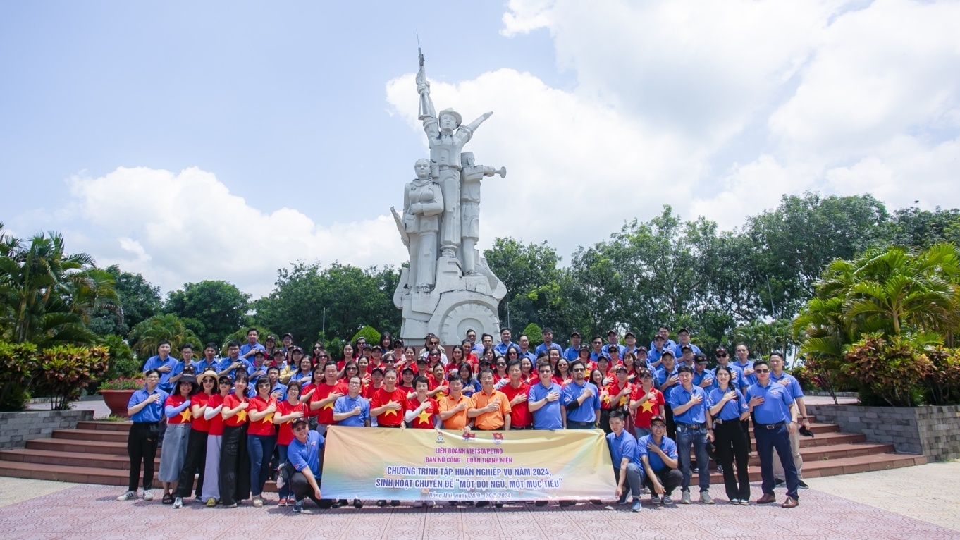 Đoàn Thanh niên và Ban Nữ công Vietsovpetro tổ chức chương trình “Một đội ngũ - Một mục tiêu”
