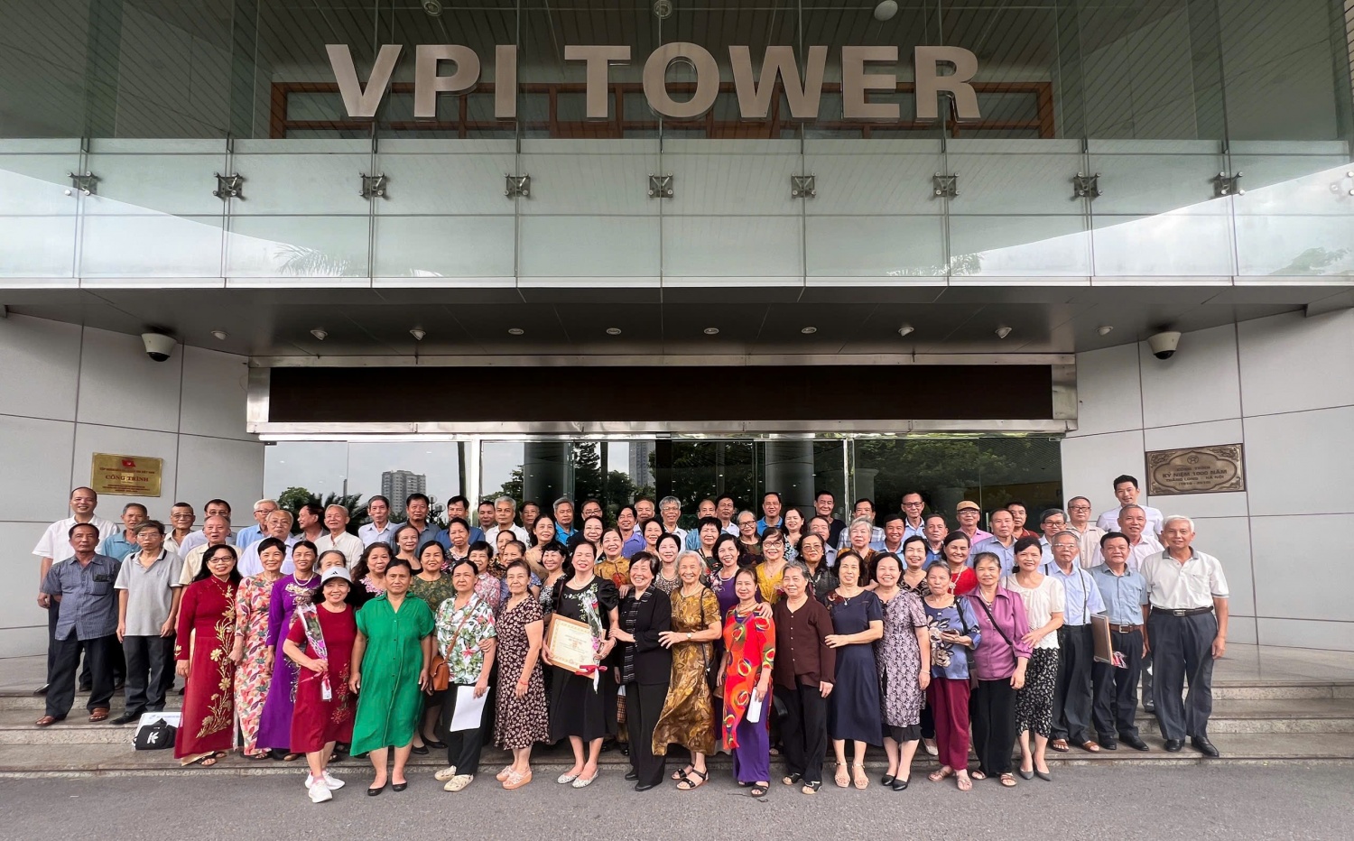PVChem tổ chức gặp mặt cán bộ hưu trí