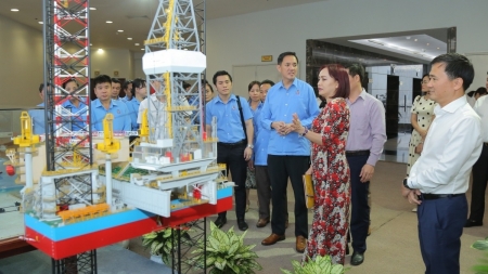 Công đoàn Dầu khí Việt Nam làm việc với đoàn cán bộ Trung ương Liên hiệp Công đoàn Lào