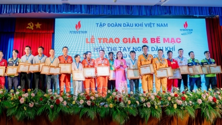 Petrovietnam động viên, khen thưởng kịp thời, khuyến khích người lao động nâng cao tay nghề