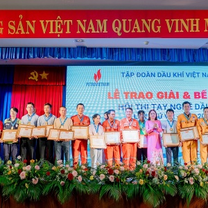 Petrovietnam động viên, khen thưởng kịp thời, khuyến khích người lao động nâng cao tay nghề