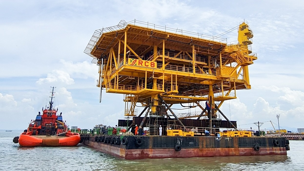 Tuổi trẻ XNXL Vietsovpetro dám nghĩ, dám làm, đổi mới sáng tạo trong công trình chế tạo và lắp đặt Topside giàn RC-8