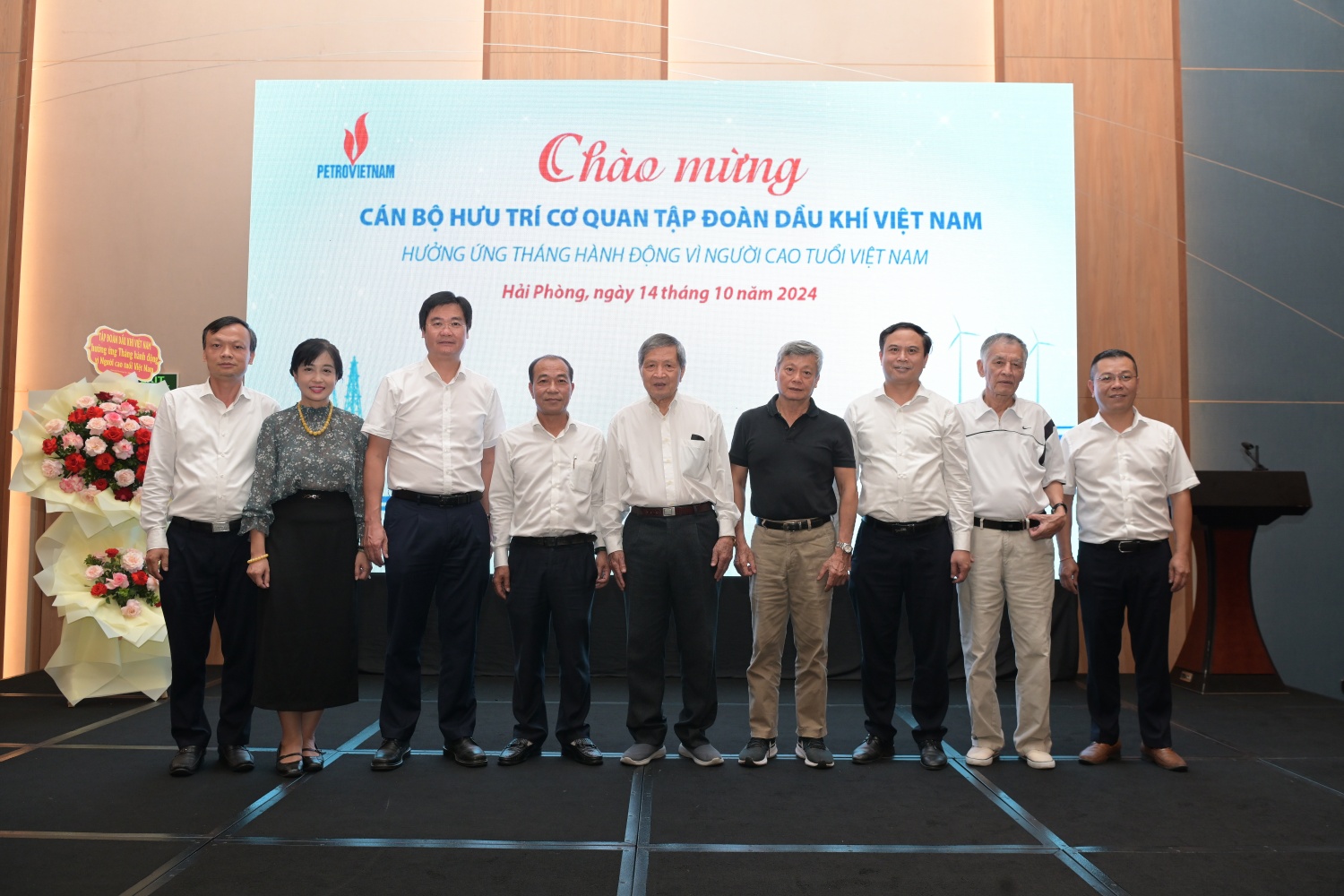 Petrovietnam gặp mặt, giao lưu cán bộ hưu trí cán bộ hưu trí qua các thời kỳ