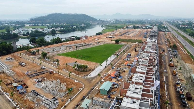 Bất động sản Phát Đạt: Lợi nhuận giảm, nợ vay tăng, sắp tung ra thị trường loạt dự án Bất động sản Phát Đạt: Lợi nhuận giảm, nợ vay tăng, sắp tung ra thị trường loạt dự án