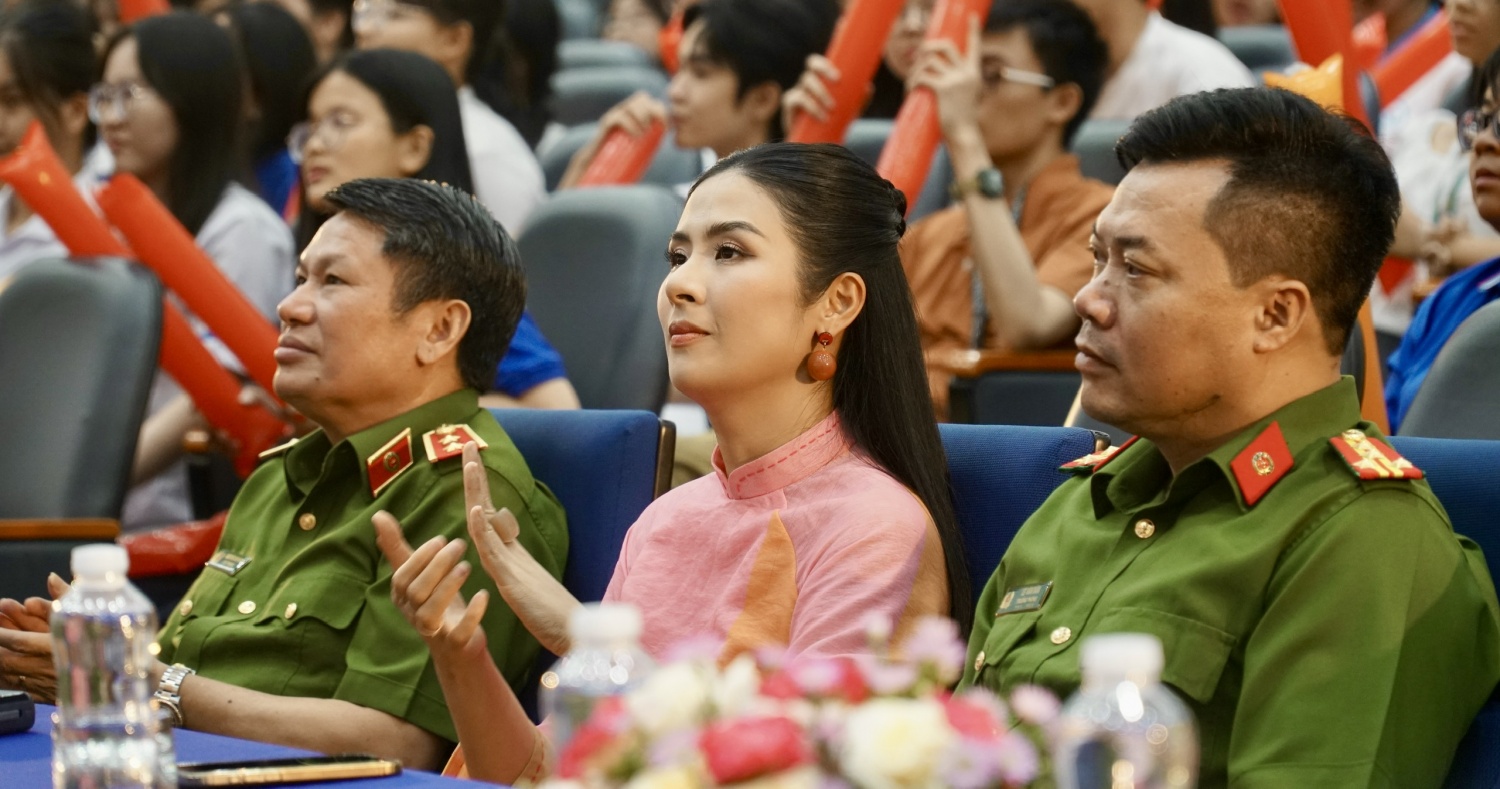 Bảo vệ thế hệ trẻ trước hiểm họa ma túy
