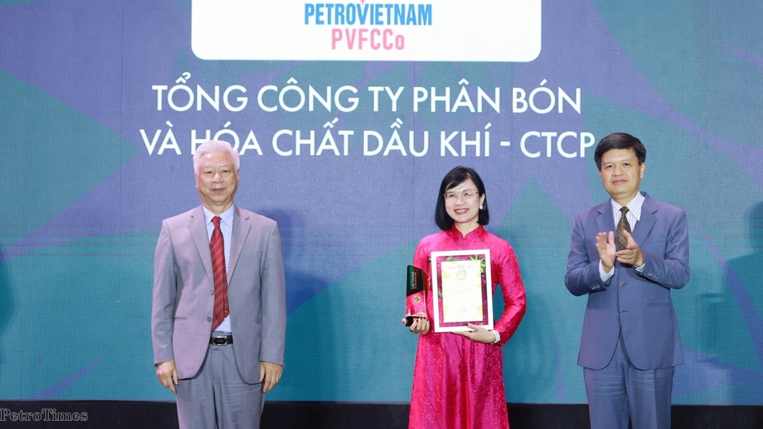 PVFCCo: Thương hiệu mạnh, tăng trưởng xanh
