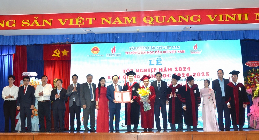 PVU tưng bừng khai giảng năm học mới 2024-2025