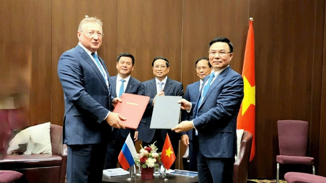 Thủ tướng Phạm Minh Chính chứng kiến Petrovietnam và Zarubezhneft trao văn kiện hợp tác