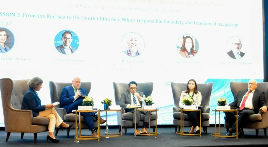 Hội thảo Biển Đông lần thứ 16: ASEAN không nên né tránh khó khăn và những bài học từ Biển Đỏ Hội thảo Biển Đông lần thứ 16: ASEAN không nên né tránh khó khăn và những bài học từ Biển Đỏ