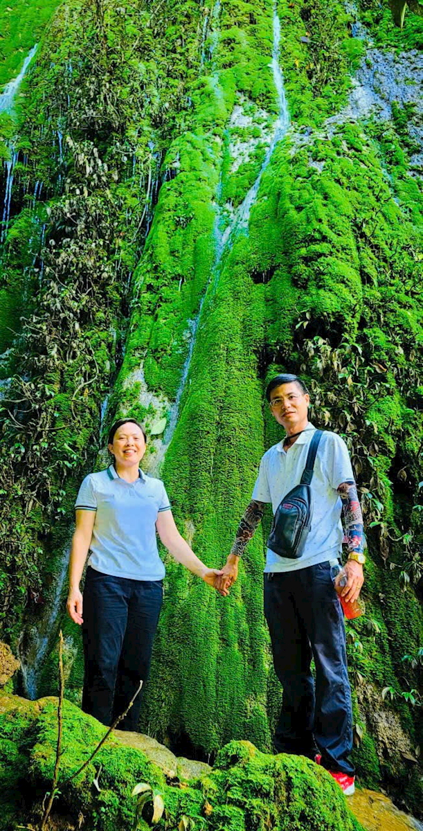 “Tan chảy” trước vẻ đẹp nguyên sơ của thác Rêu Sìn Hồ