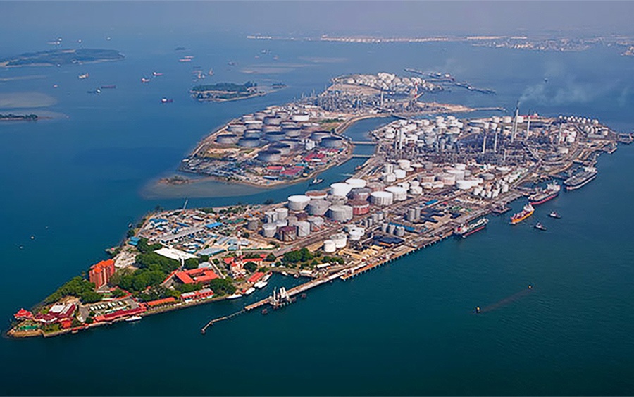 Shell ngăn chặn thành công vụ rò rỉ dầu tại Singapore như thế nào?