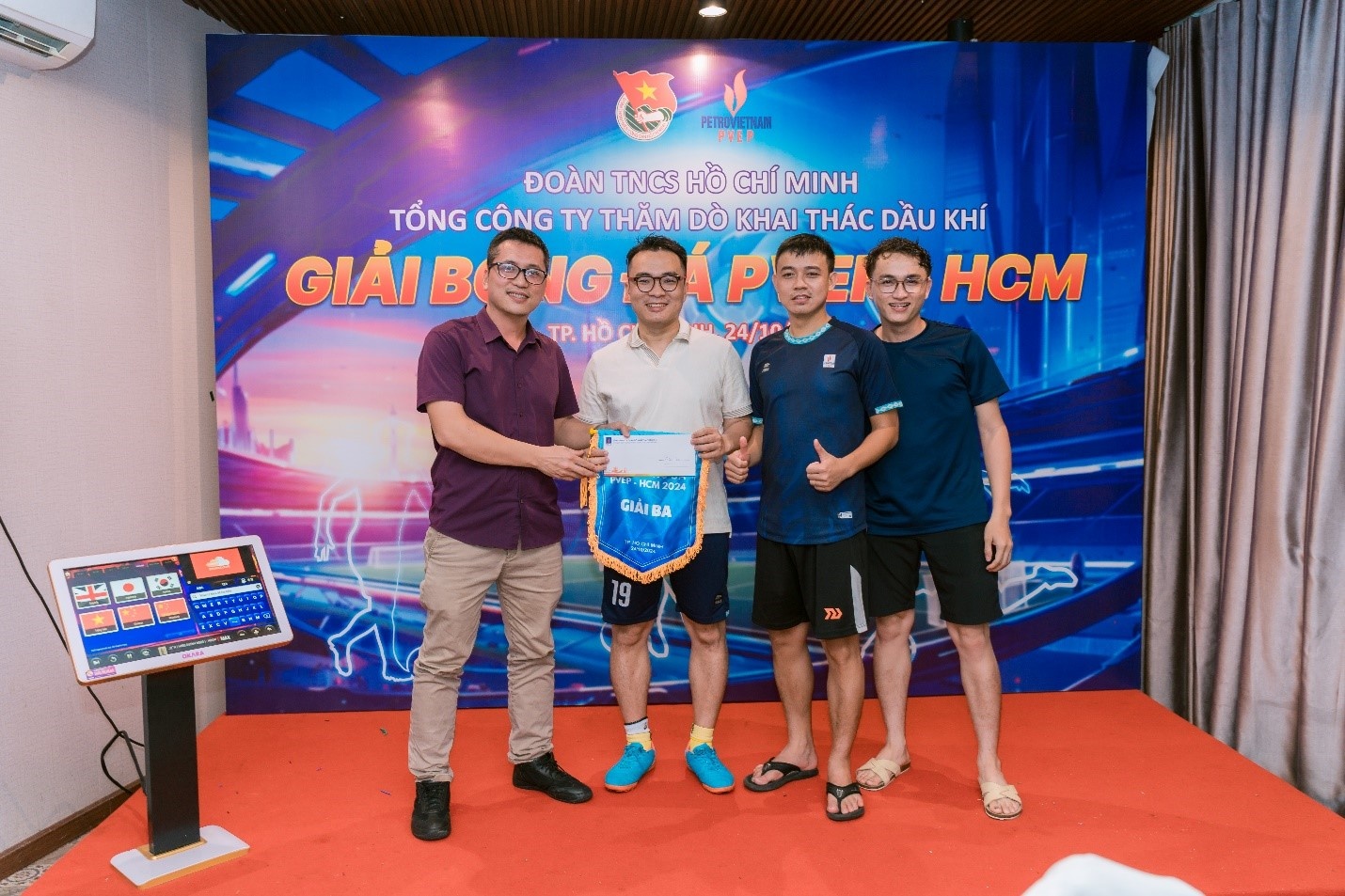 Đoàn Thanh niên PVEP tổ chức thành công Giải bóng đá PVEP-HCM 2024 Đoàn Thanh niên PVEP tổ chức thành công Giải bóng đá PVEP-HCM 2024