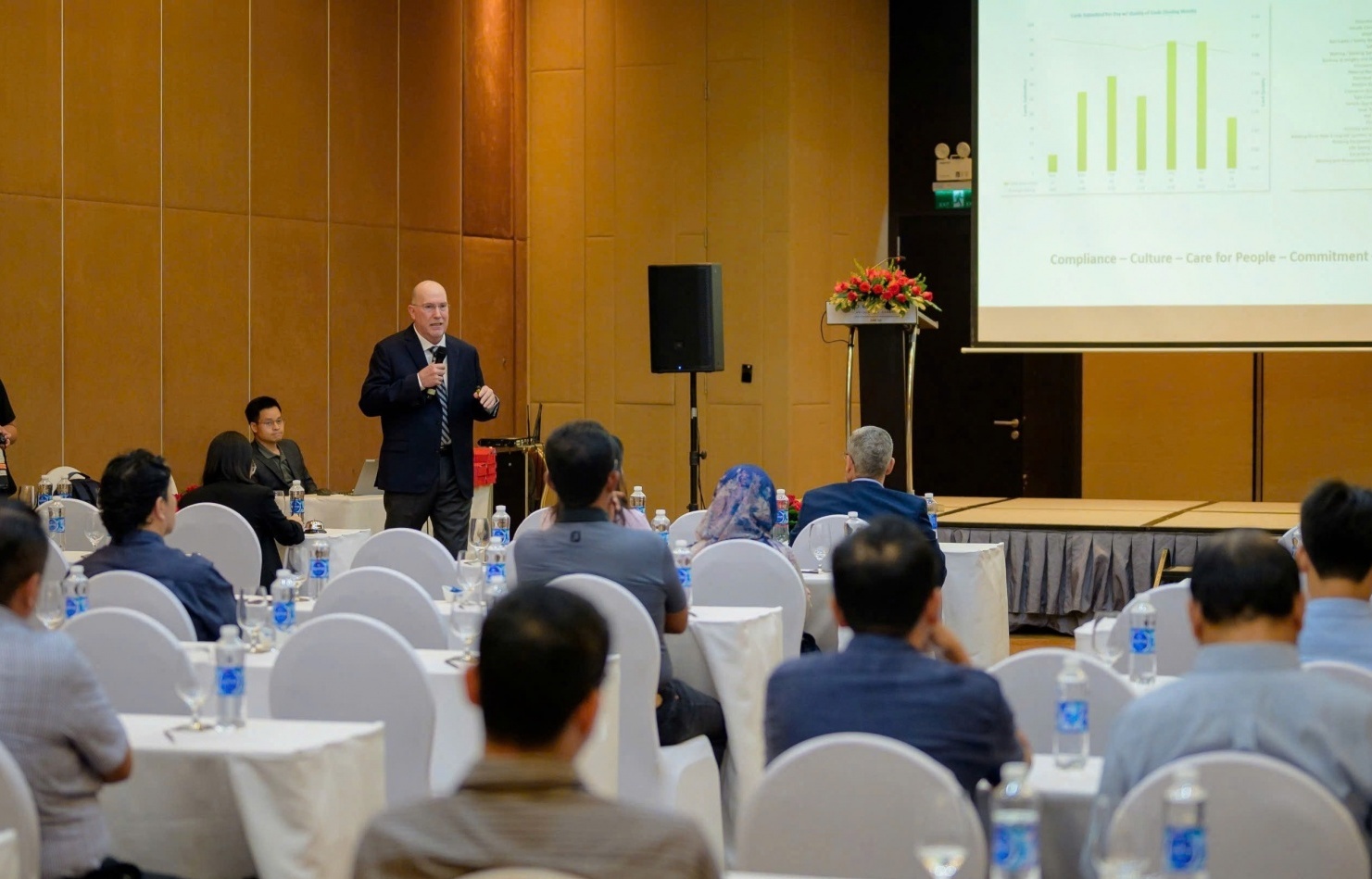 SPE Vietnam tổ chức thành công Hội thảo kỹ thuật về “Khai thác tối đa tiềm năng mỏ”