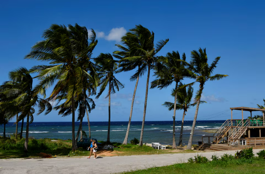 Bão Rafael có thể làm gián đoạn sản lượng dầu của Hoa Kỳ lên tới 4 triệu thùng Bão Rafael có thể làm gián đoạn sản lượng dầu của Hoa Kỳ lên tới 4 triệu thùng