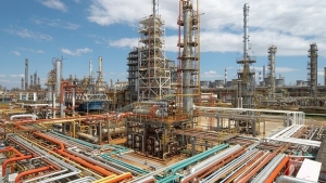 Bán nhà máy lọc dầu lớn nhất Đông Nam Âu, Lukoil sẽ rời khỏi Bulgaria