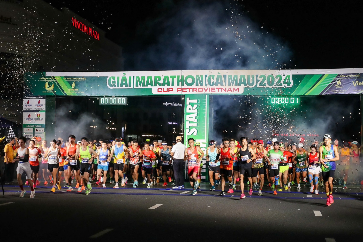[Chùm ảnh] Sôi động Giải Marathon Cà Mau 2024 - Cup Petrovietnam