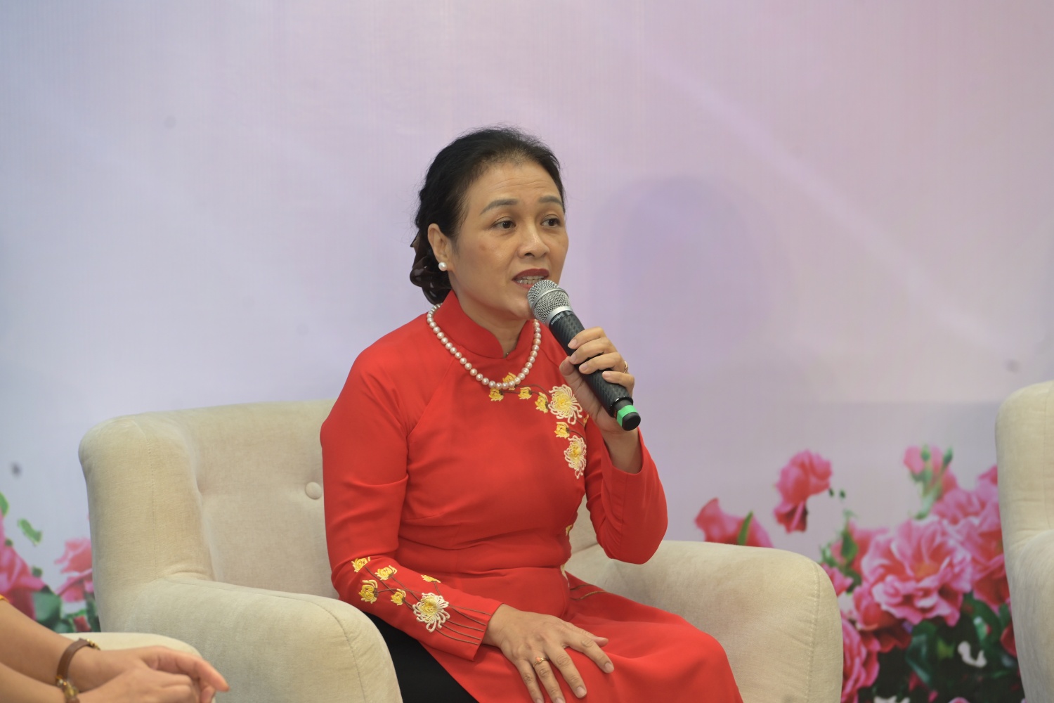 Tọa đàm Thúc đẩy vai trò của Phụ nữ tham gia thực hiện kết luận 76 – KL/TW