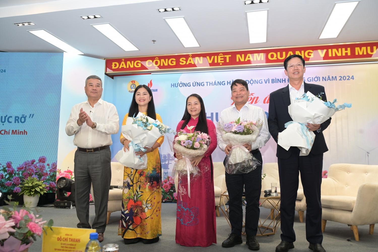 Thúc đẩy vai trò của Phụ nữ Dầu khí trong việc thực hiện Chiến lược phát triển Tập đoàn