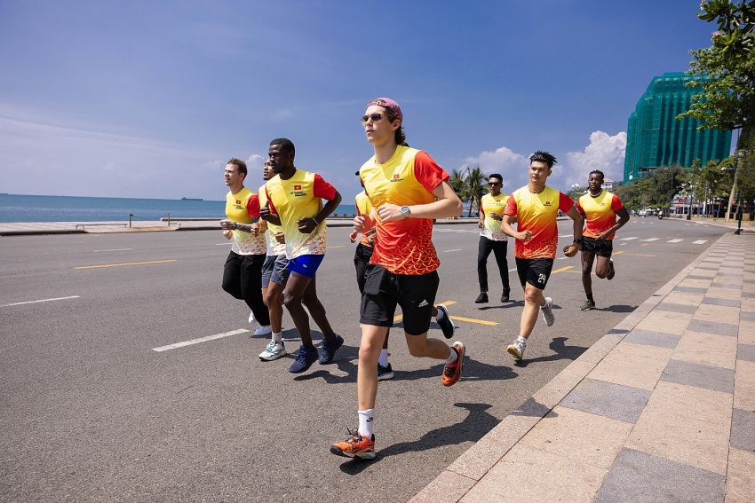 Khai mạc Giải chạy Marathon Quốc tế Strong Vietnam 2024 tại Vũng Tàu