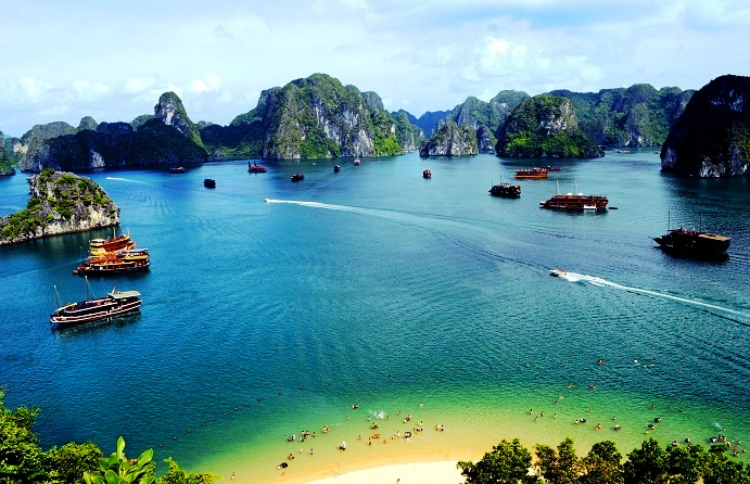 Quảng Ninh: Nhiều ưu đãi, kích cầu du lịch dịp cuối năm
