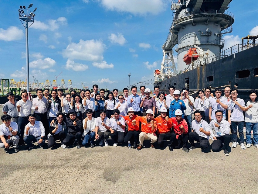 Đẩy mạnh chiến lược thu hút nhân tài qua chương trình “VIETSOVPETRO FIELD TRIP” Thu hút nhân tài qua chương trình “Vietsovpetro Field Trip”