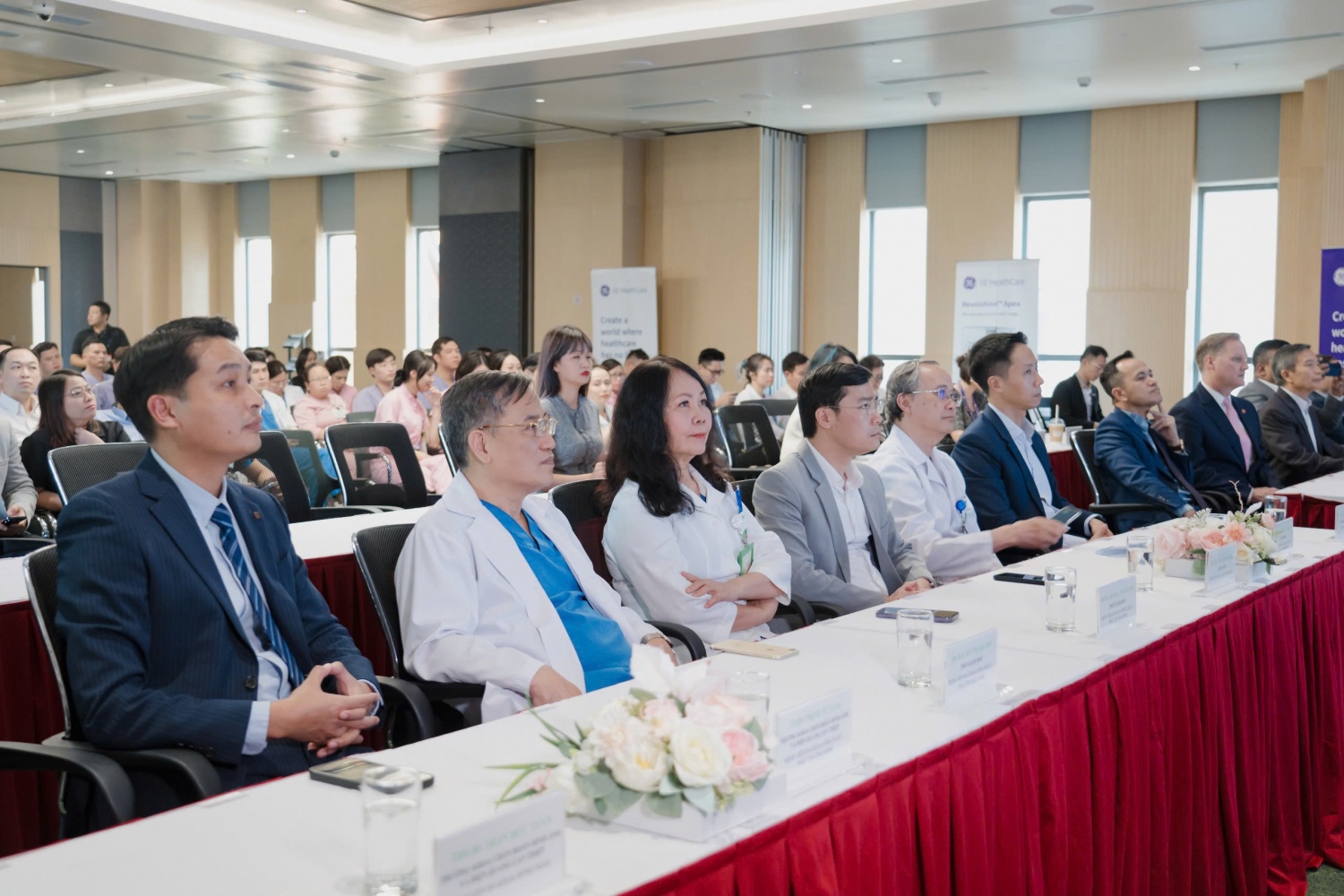 Bệnh viện Đa khoa Hồng Ngọc ra mắt dòng máy chụp cắt lớp quang phổ với 2560 lát cắt tái tạo đầu tiên tại Việt Nam