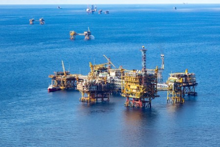 Những dấu mốc vàng son trên hành trình đồng hành phát triển cùng đất nước của Petrovietnam