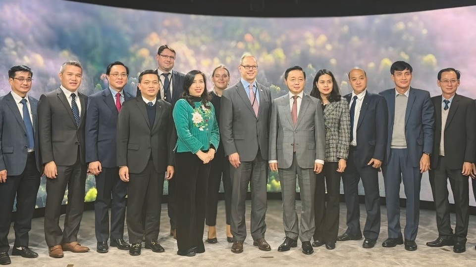 Petrovietnam tháp tùng Phó Thủ tướng Chính phủ Trần Hồng Hà thăm, làm việc tại Đan Mạch và Phần Lan