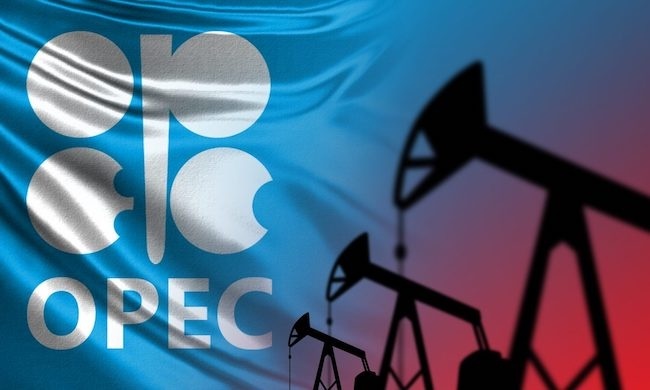 Nguyên nhân nào khiến sản lượng dầu của OPEC+ giảm mạnh?